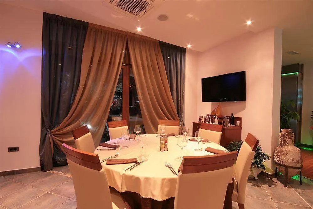 Vilola Bed & Breakfast Zambratija