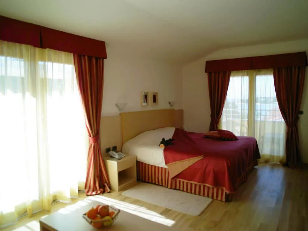 Vilola Bed & Breakfast Zambratija  4*, Zambratija (Istria)